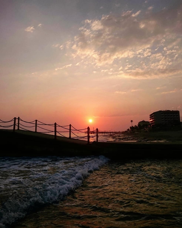 sun-sea-sunset