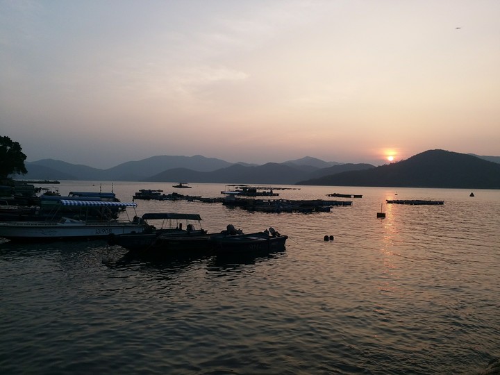 grass island Hong Kong 2