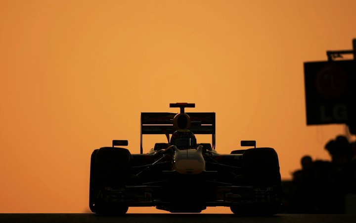 F1