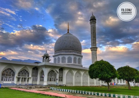 DARGAH-Hazratbal Shrine