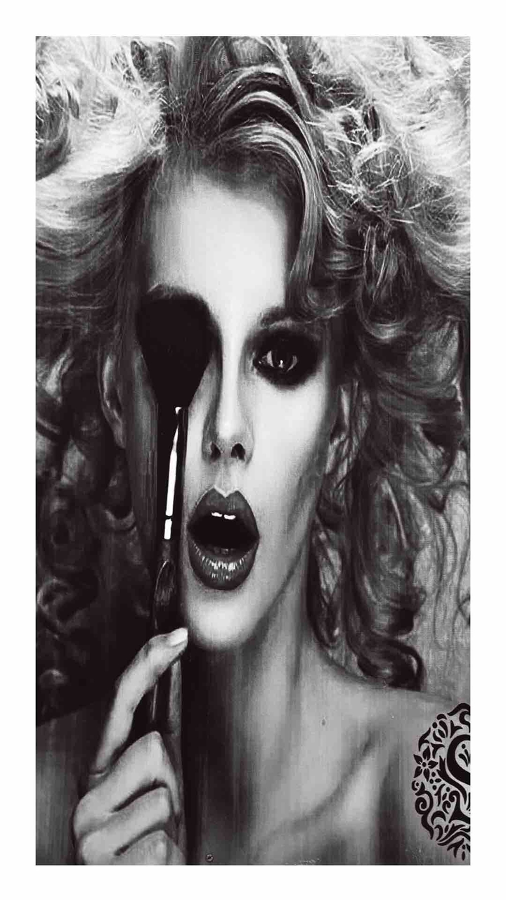 Eye Catching