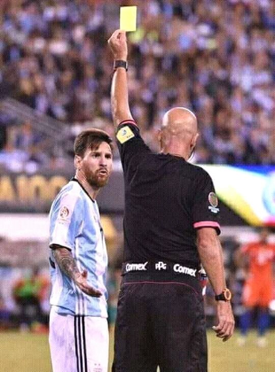 messi take yellow card