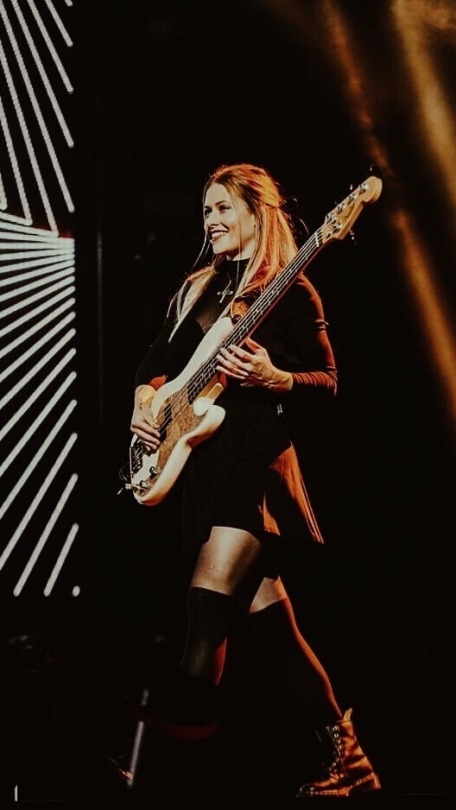 Nicole Row