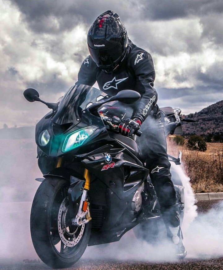 BMW S 1000RR Burnout