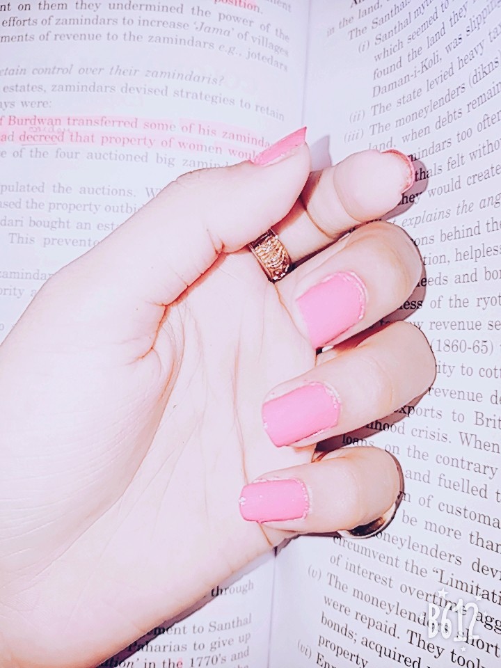 Pinkynails
