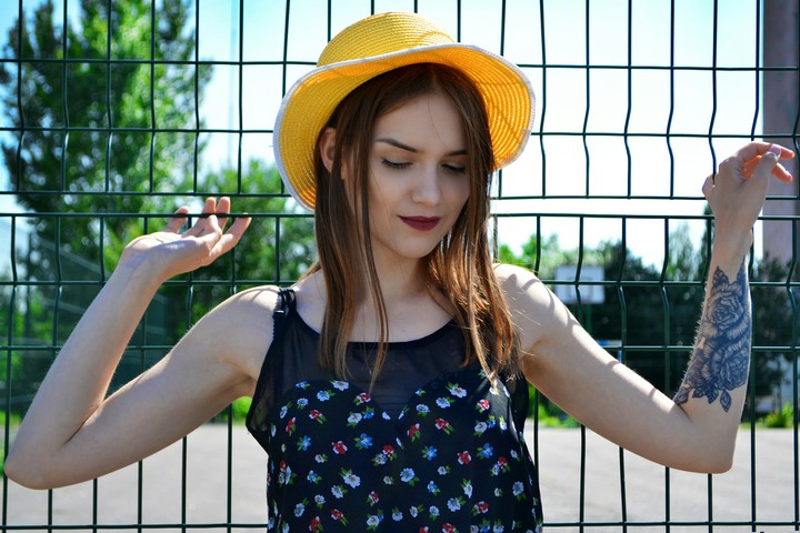 шляпа yellow hat girl девушка
