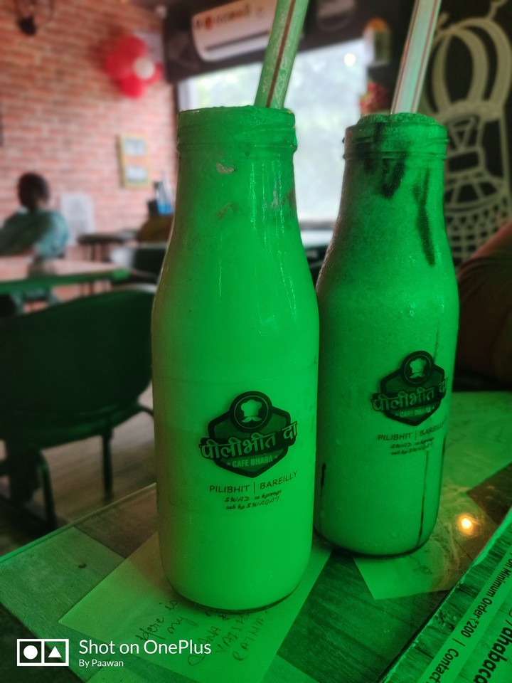 Shakes