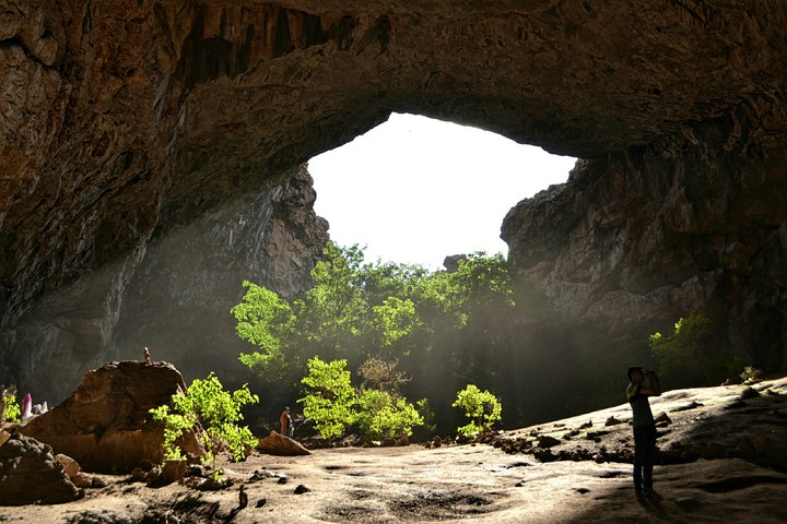the gorge. cave.