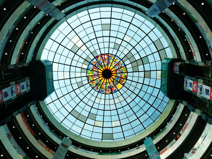 Shopping complex