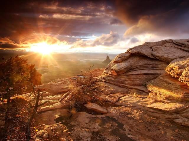 Mountain, sun ...Nature!