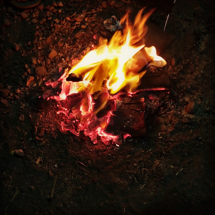hope is like fire when everything dark fire up