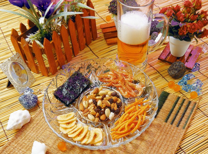 맥주와 다양한 안주