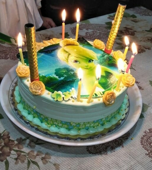 birthday cake .