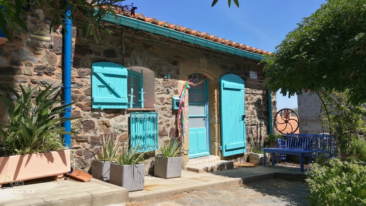 blue house