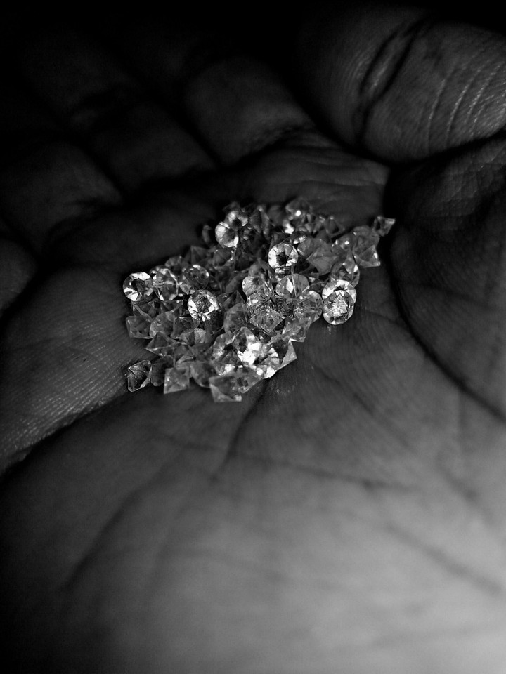 All shining stone aren't Diamond.