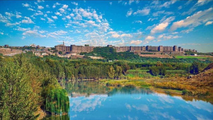 Dicle River /Diyarbakır
