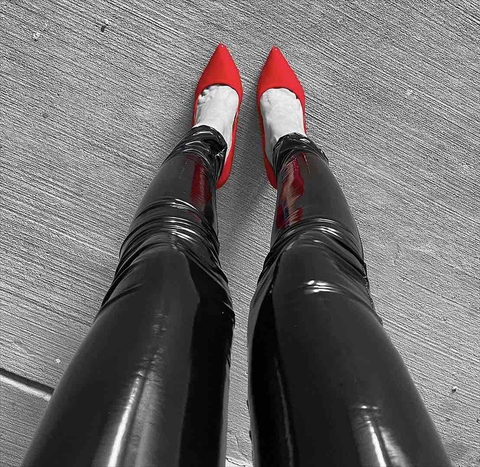 leather pants