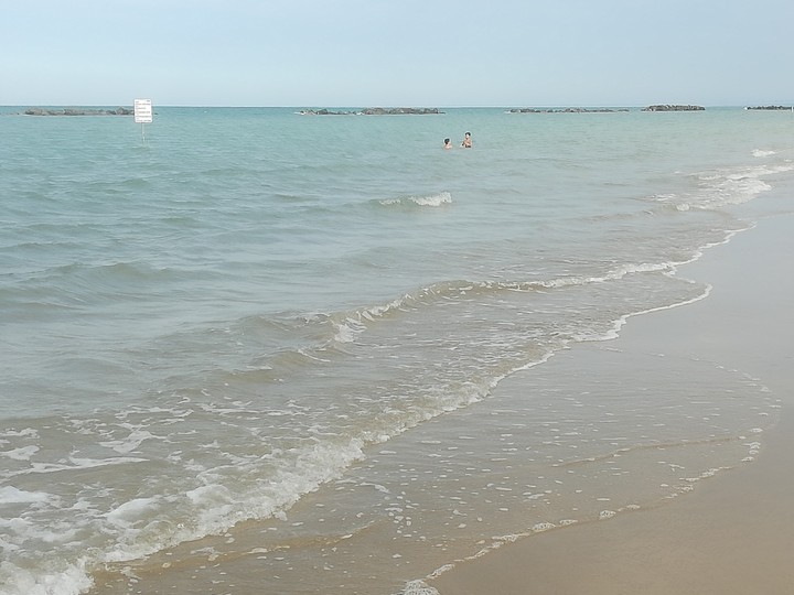 relax,,,,