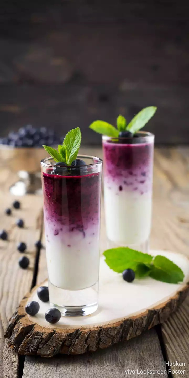 Smoothly Yogurt Late