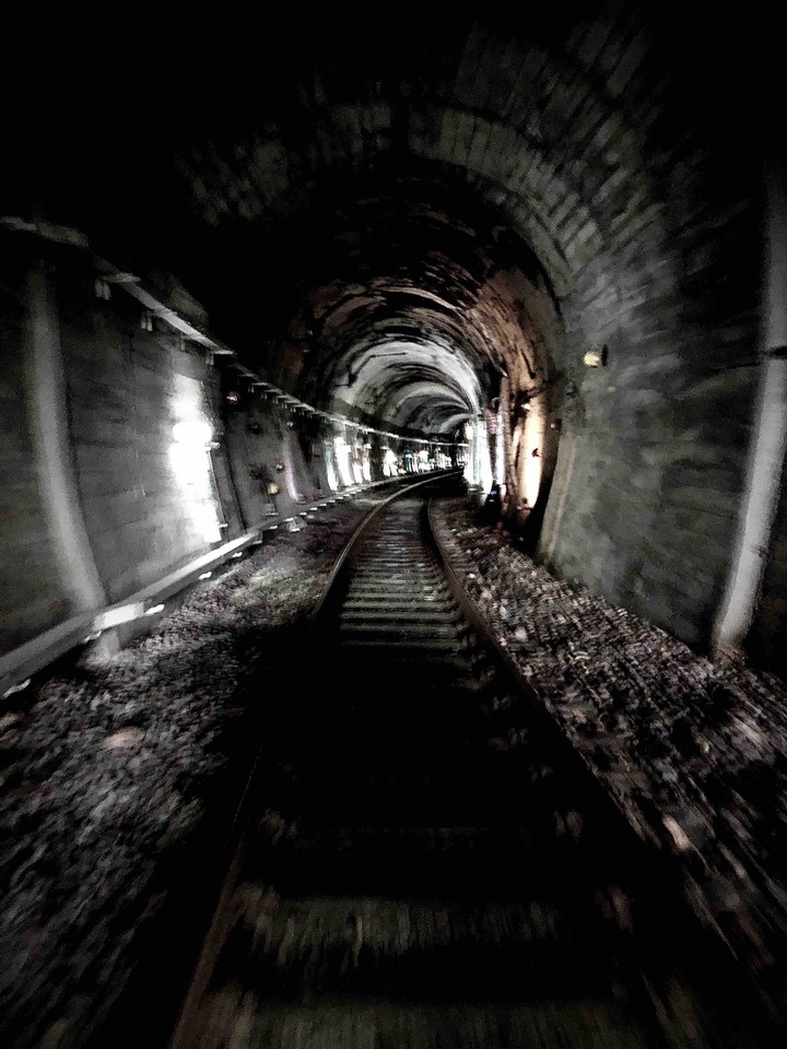 tunnel