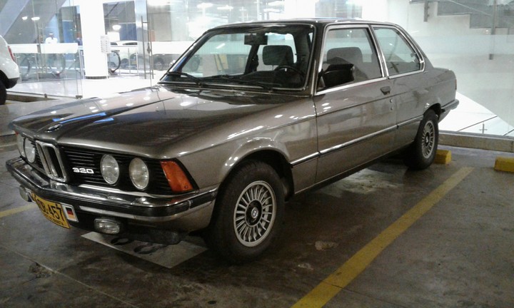 BMW 320/82