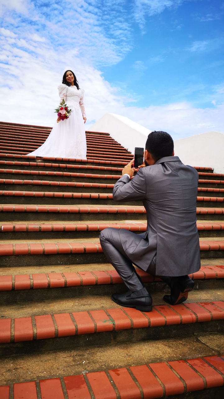 WEDDING