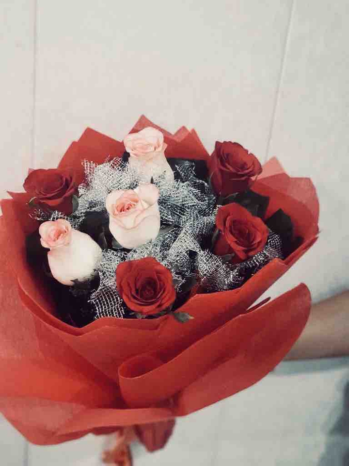 flowers bouquet
