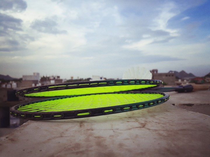 Badminton