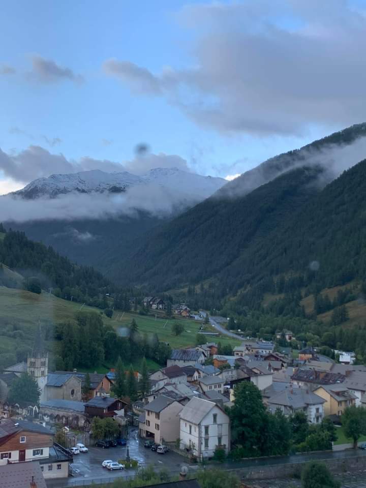 Abriés
