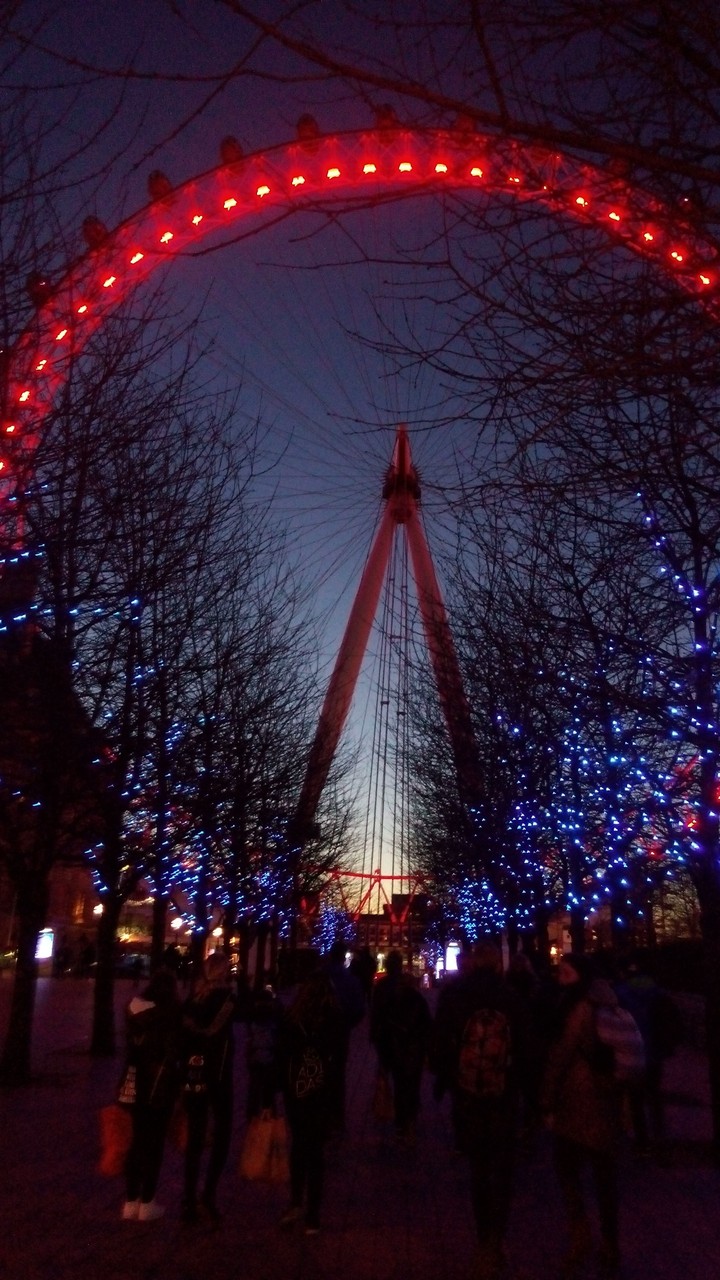 London Eye ...und zwar nachts.