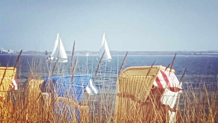 Sommer...Schiffe...Strand...Sonne