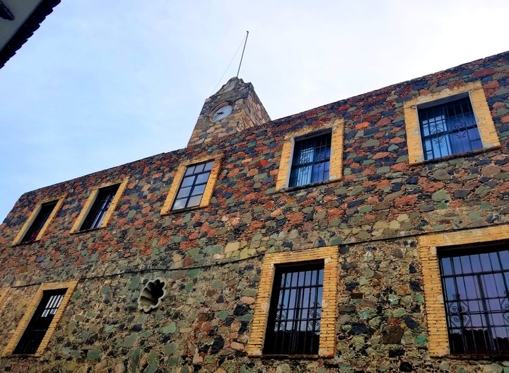 ESCUELA SECUNDARIA, TAXCO DE ALARCÓN, GRO.