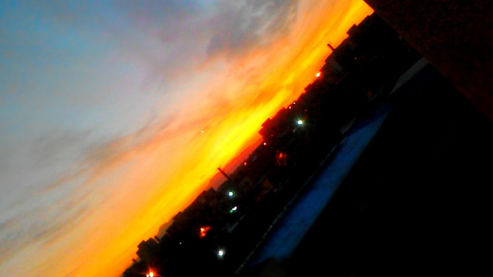 ☺