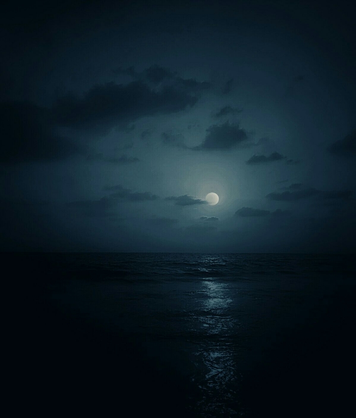 #blue #sea #night #moon #calicut