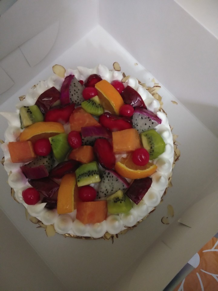 fruitcake in a box