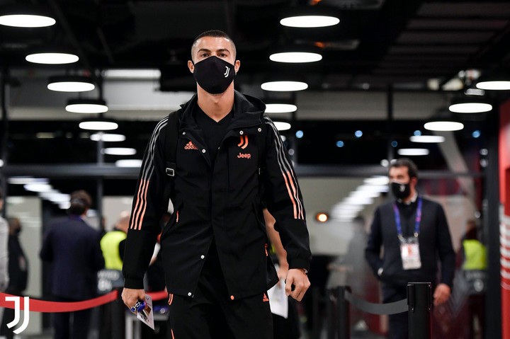 Cristiano Ronaldo.....