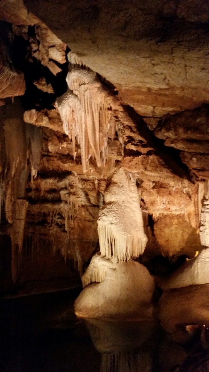 grotte de lacave