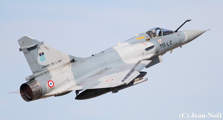 mirage 200 au décollage