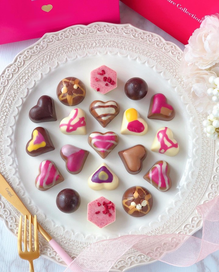 ❁~♡•°❁~♡•°❁~♡•°❁~♡•°❁
