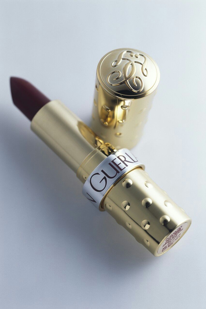 Lip brown 