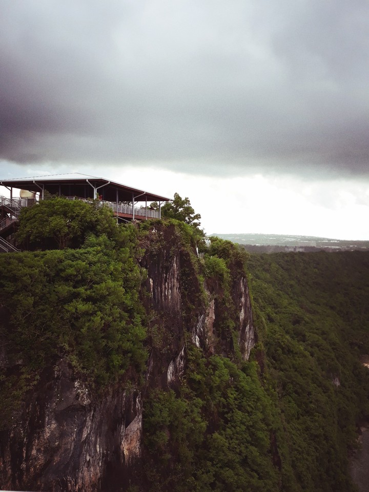 Guam-Love Point