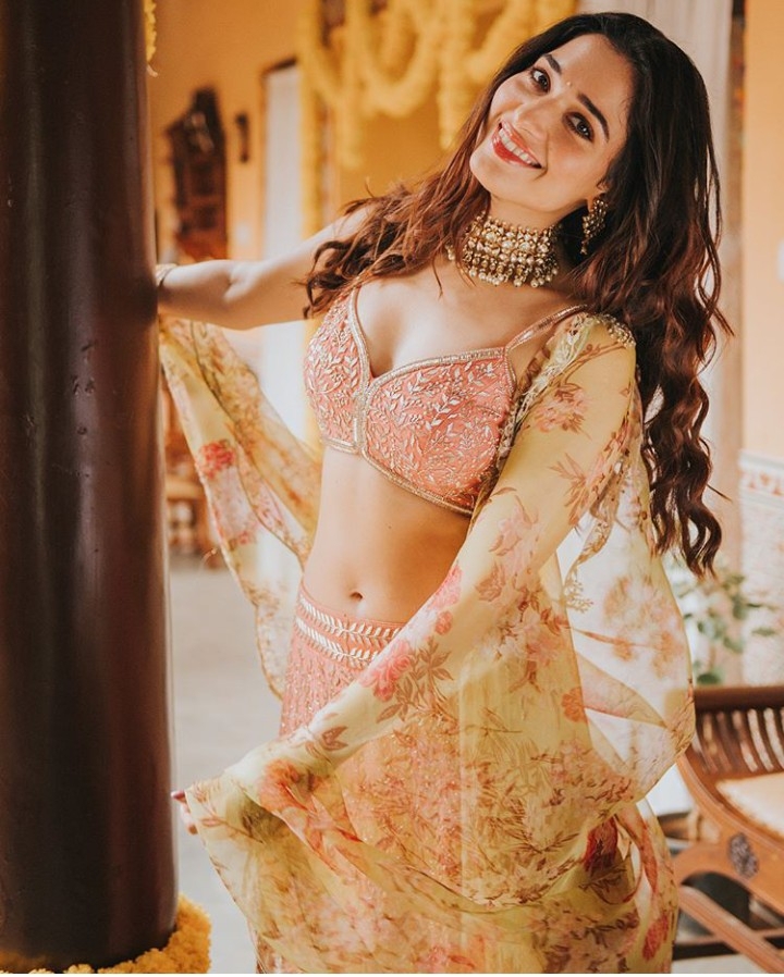 actress