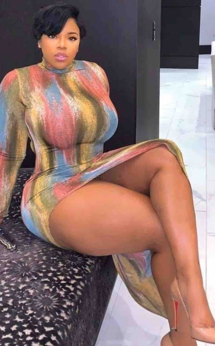 Lady big curves beauty outfit