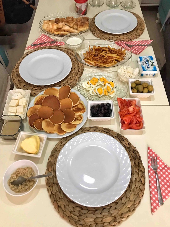breakfast at home