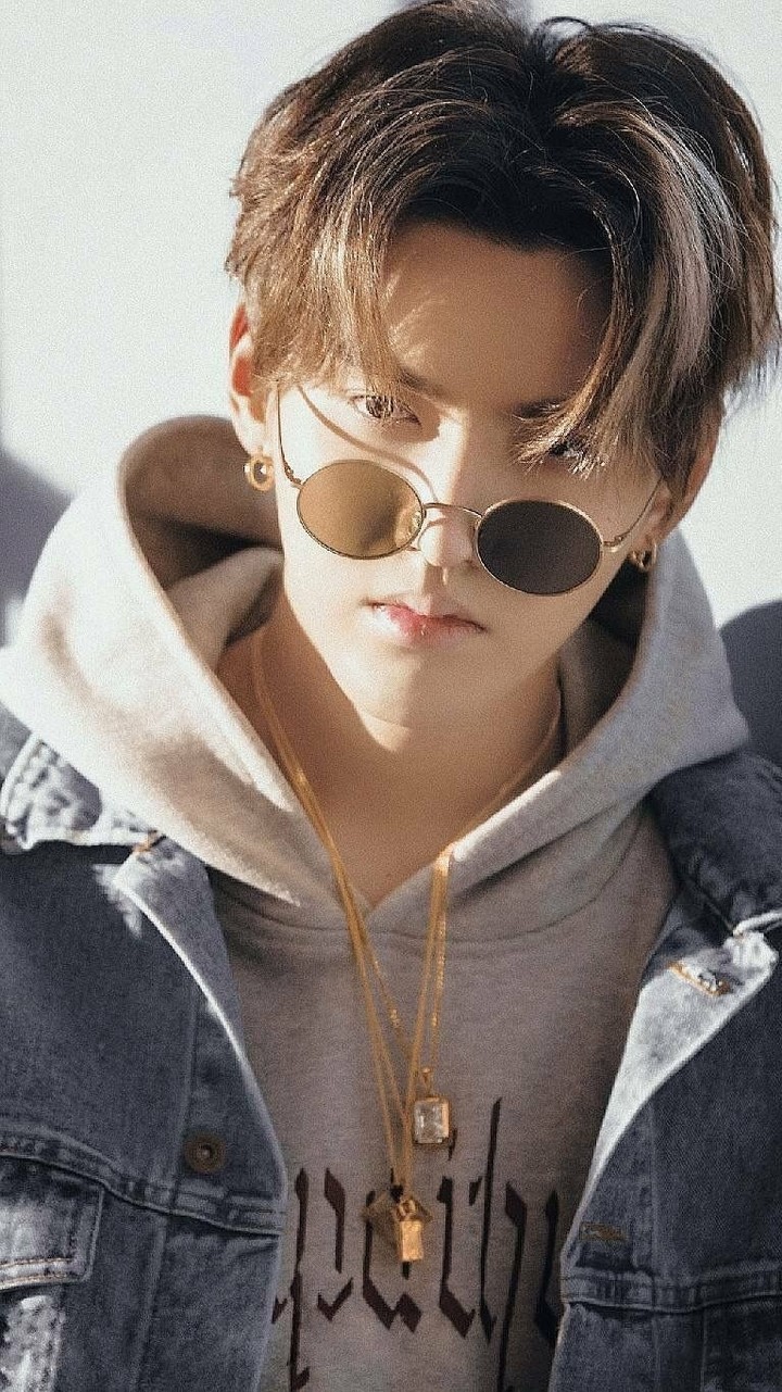 kris wu♡♡♡