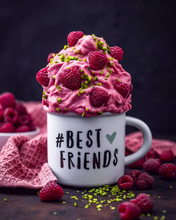Raspberry Nicecream