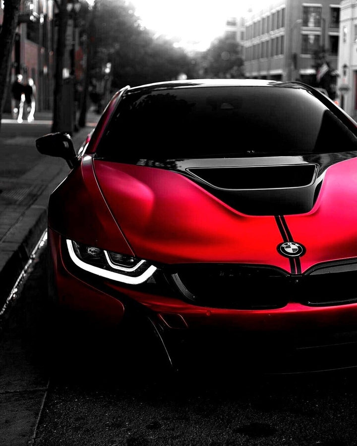 I8