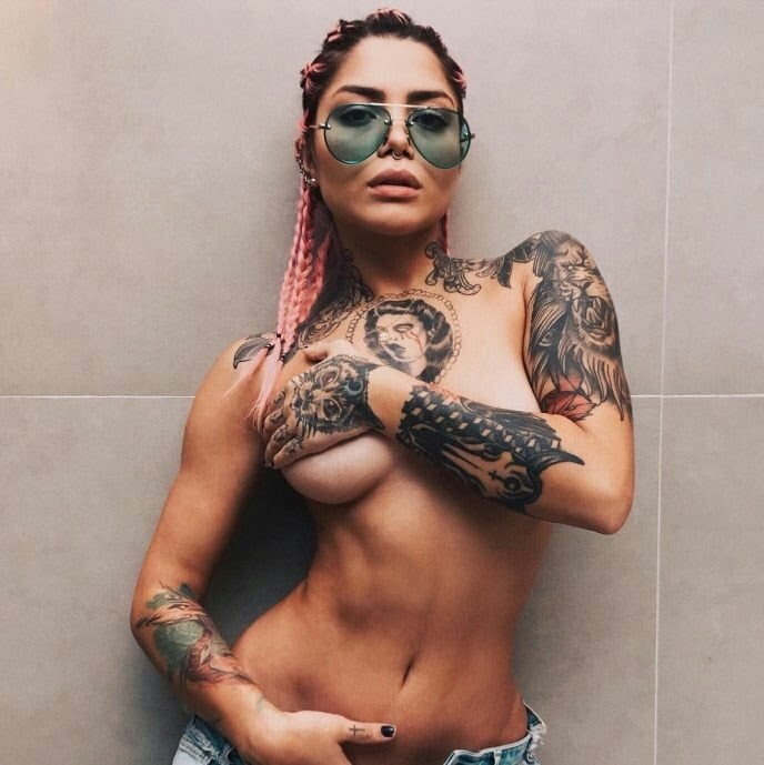 девушки и тату