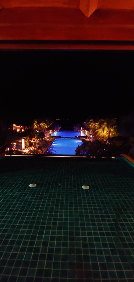 swimming pool