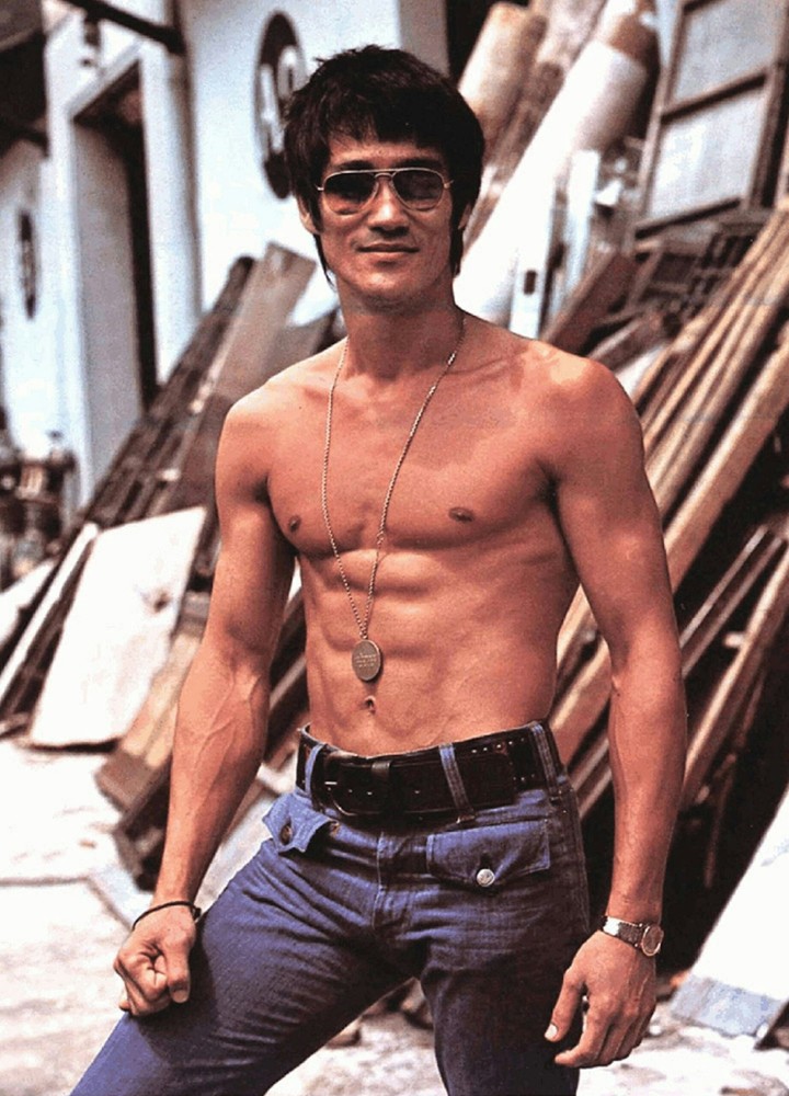 Bruce lee